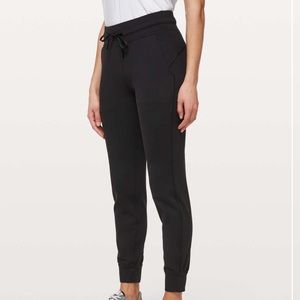 Lululemon Ready To Rulu Pant *29" Black Size 6